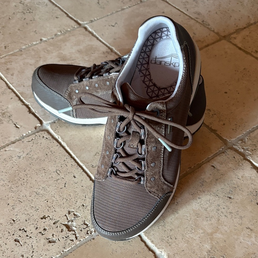 Dansko women’s  Brown Casual Shoes